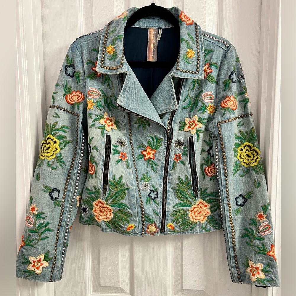 Aratta Silent Journey Denim Jacket.  Floral embroidered.  Size Small.